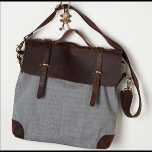 Jesslyn Blake bag striped white navy/ black